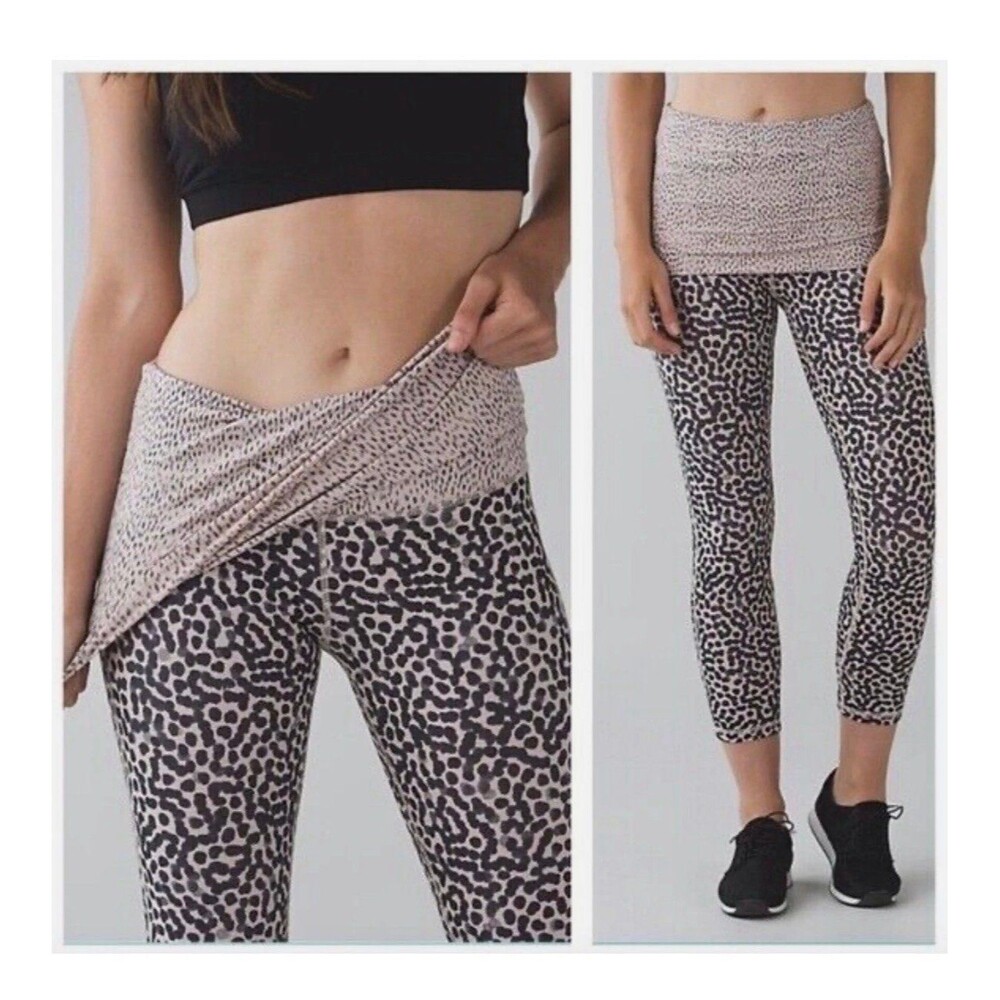 Lululemon size 6 Wunder under dance skirted cheetah print leggings
